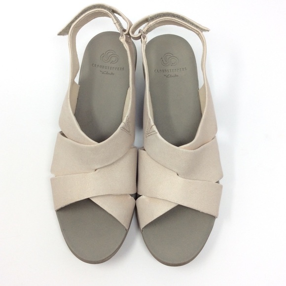 clarks champagne sandals